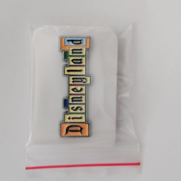 New Disneyland sign theme inspired enamel Lapel Pin - Picture 6 of 6
